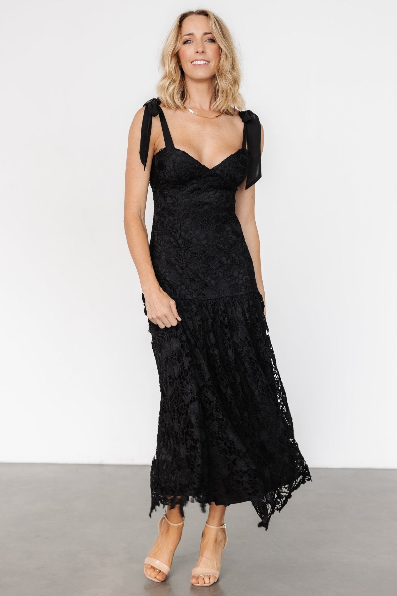 Black Lace Monte Carlo Midi Dress with Sweetheart Neckline