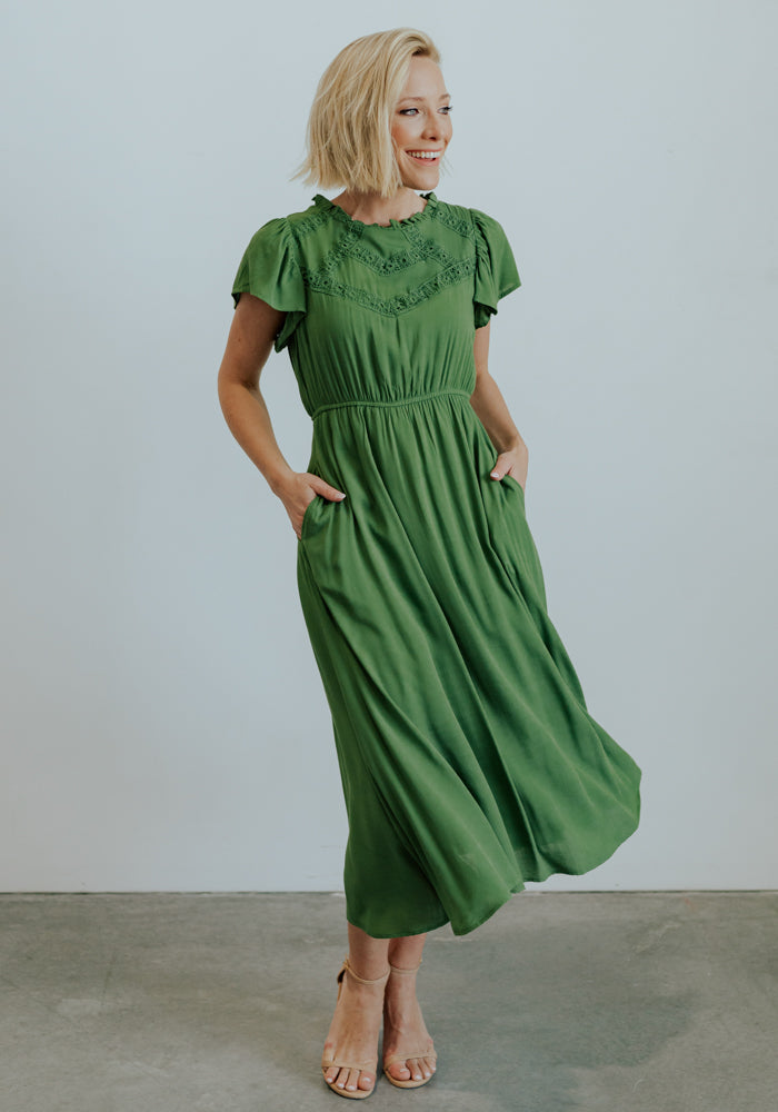 Prestyn Green Midi Dress with Lace Detail & Pockets