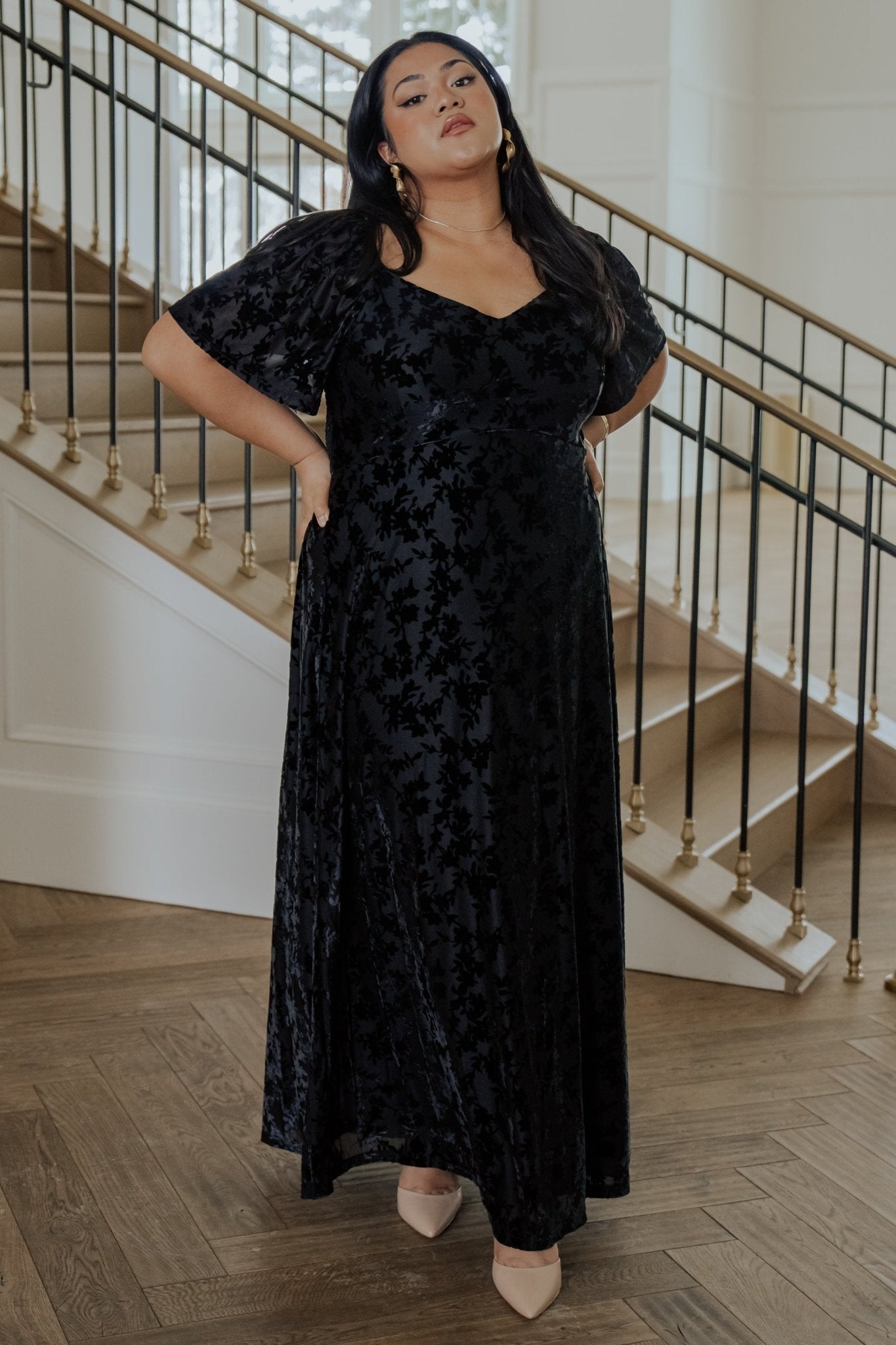 Everley Black Velvet Floral Maxi Dress with Sweetheart Neckline