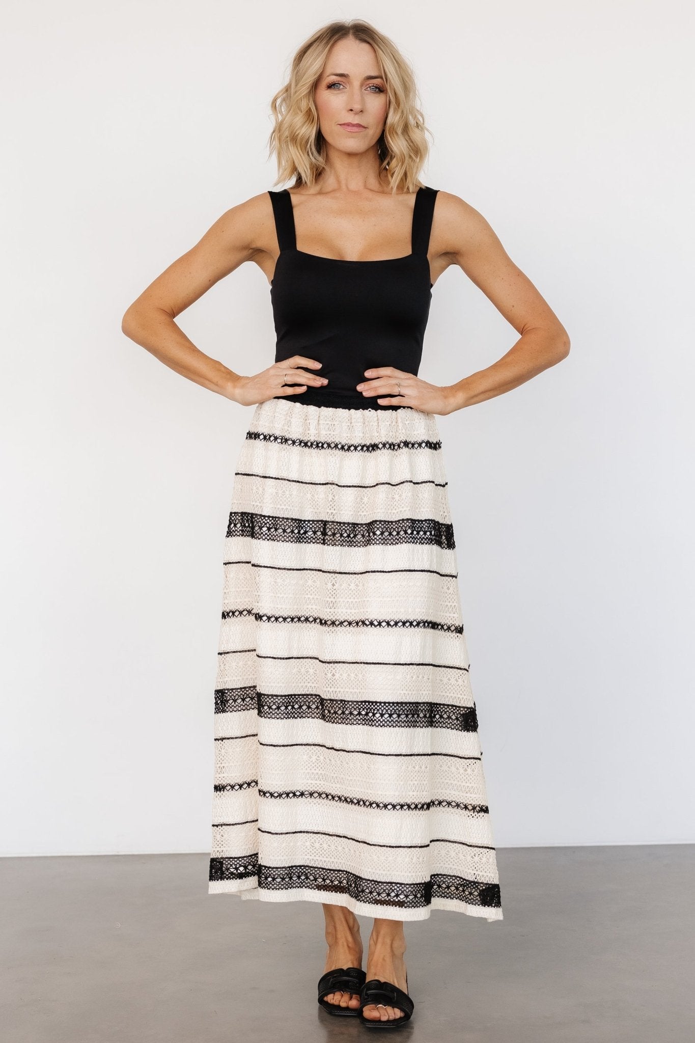 Balondra Cream & Black Woven A-Line Skirt with Elastic Waist