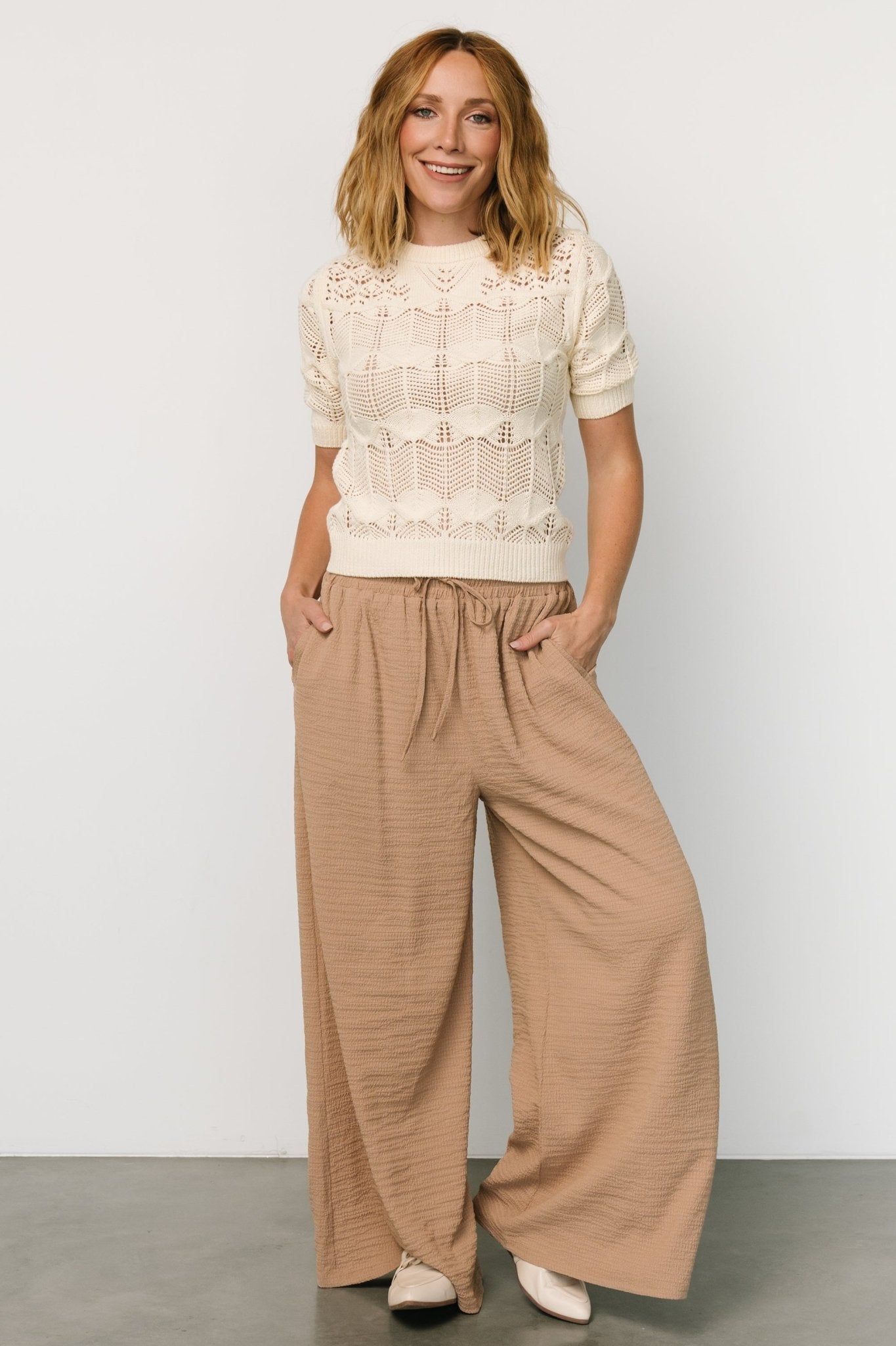 Beige Textured Wide-Leg Pants with Elastic Waist – Baltic Born