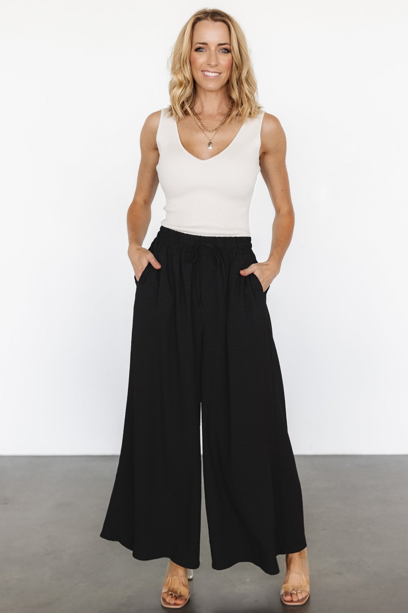 Florence Textured Wide-Leg Pants with Drawstring Waist - Black