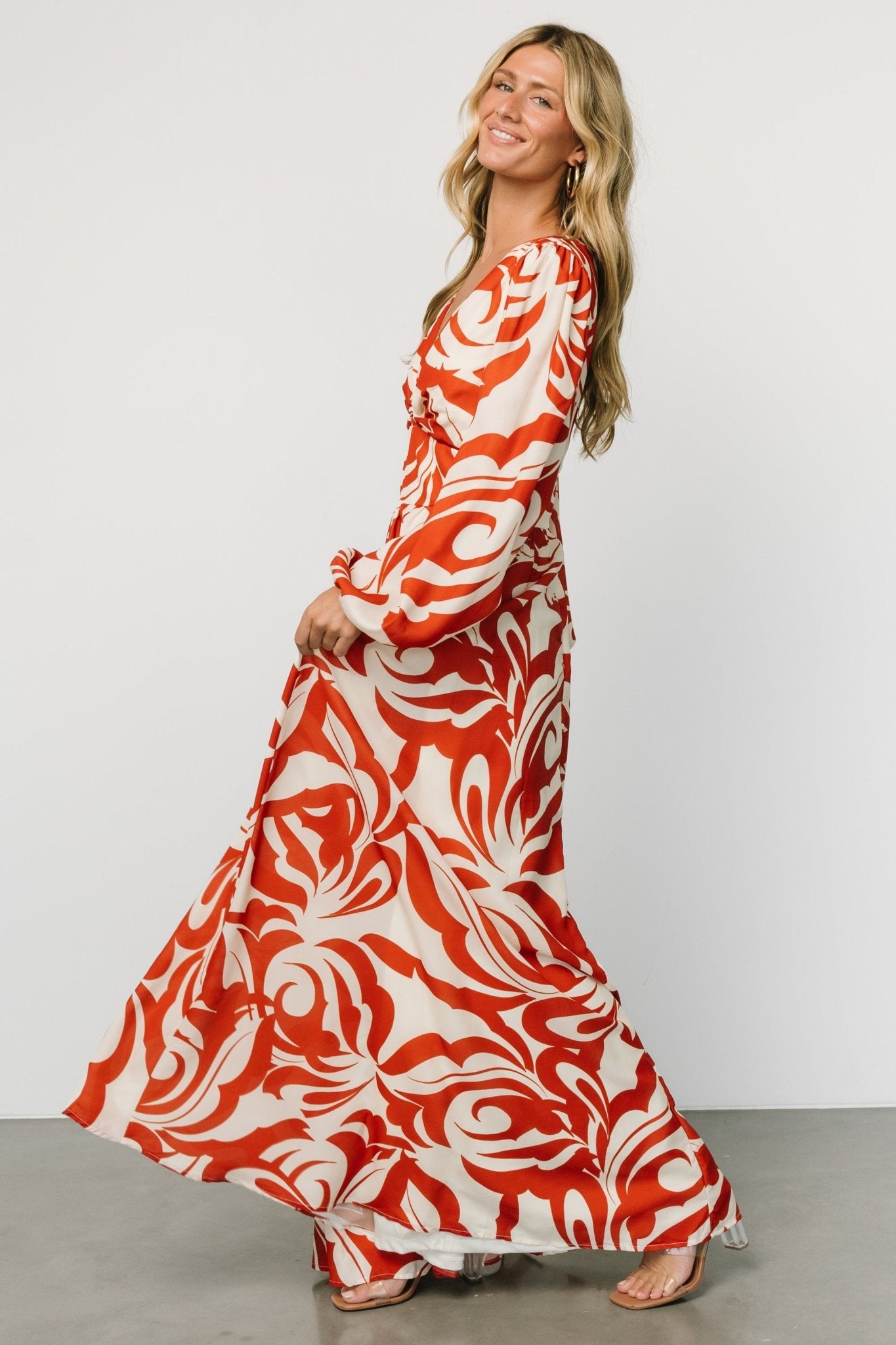 Cream & Rust Floral Maxi Dress with V-Neck & Gold Hoop Detail