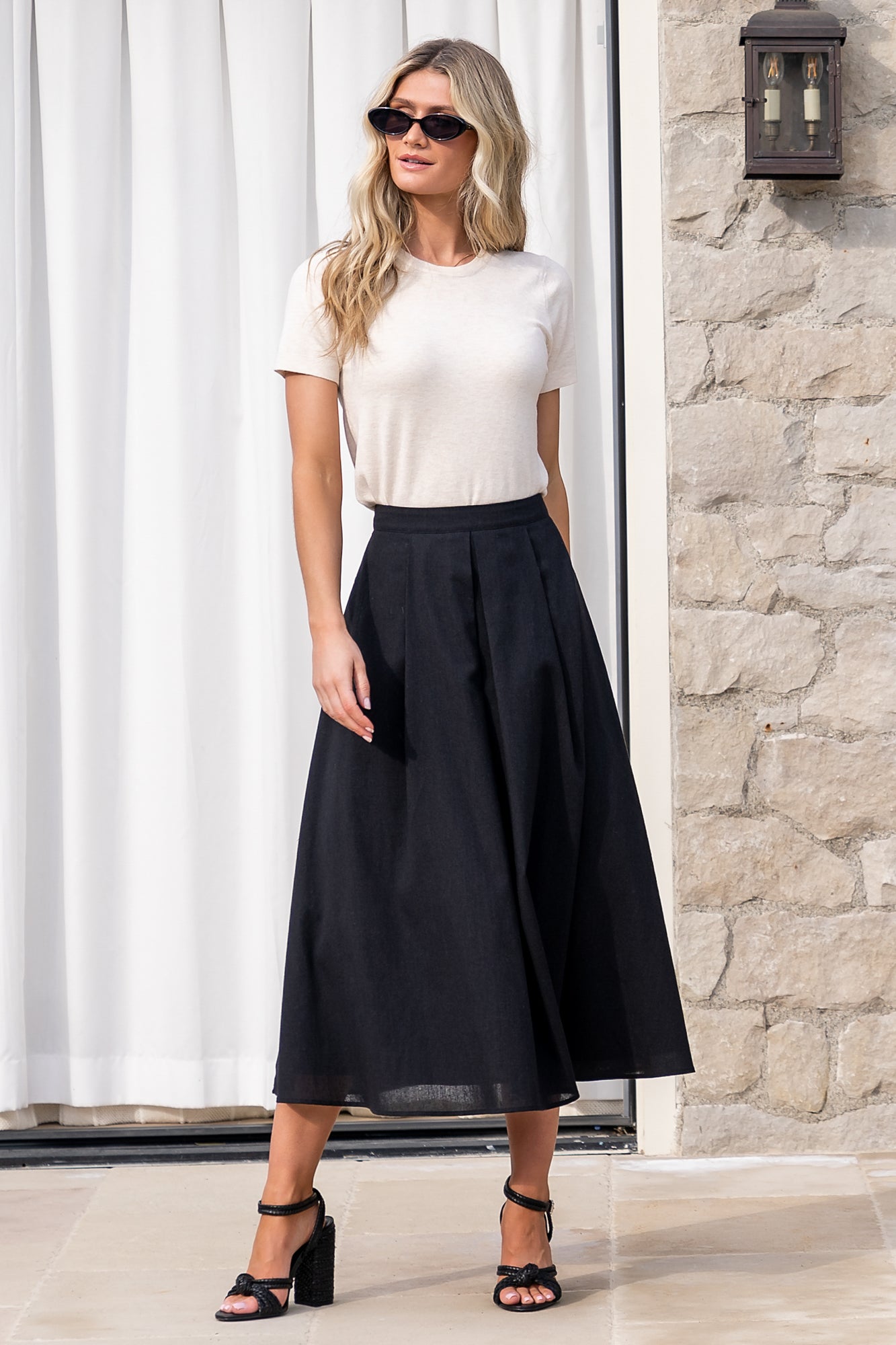 Black Pleated Midi Skirt by Katie – Linen High-Waist with Pockets